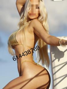 614438769: Chica busca chico en La Coruña