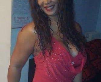 623503384: Chica busca chico en Barcelona