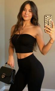 651621908: Chica busca chico en Barcelona