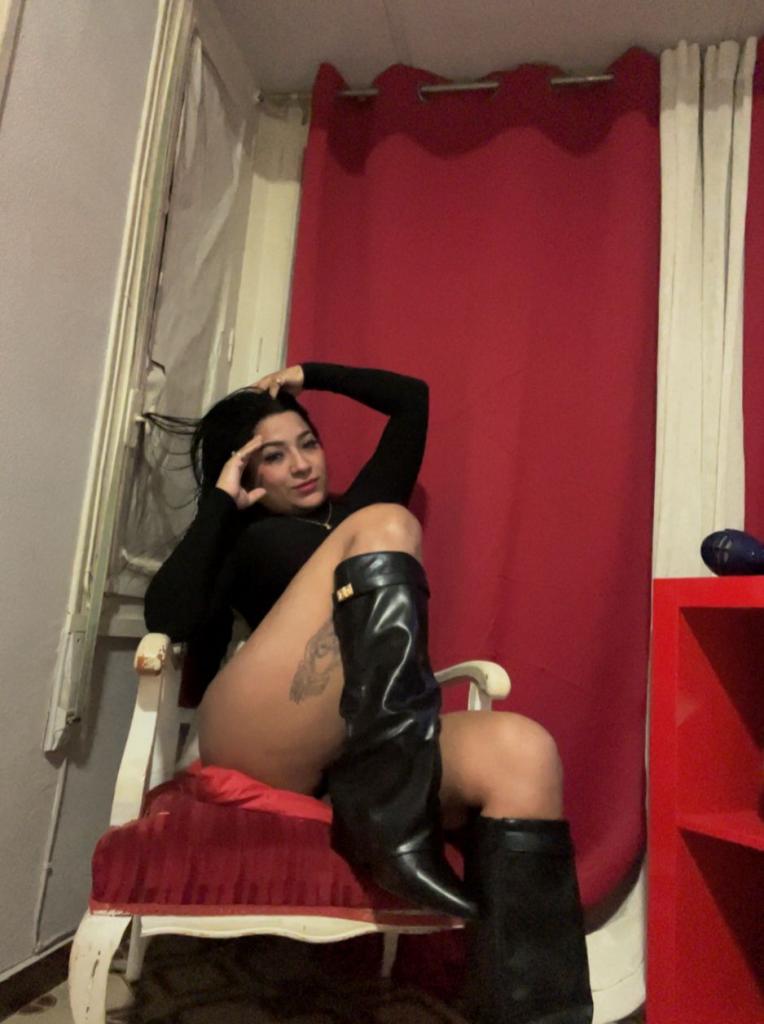 641993156: Chica busca chico en Alicante