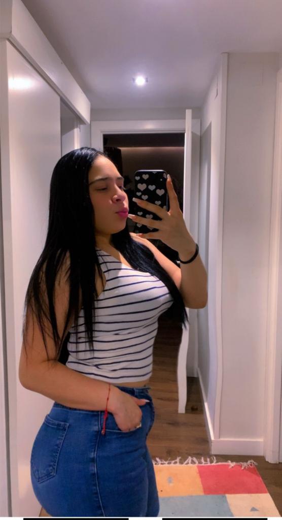 Chica busca chico en Almería: 