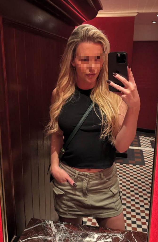 637130005: Travesti en Lérida