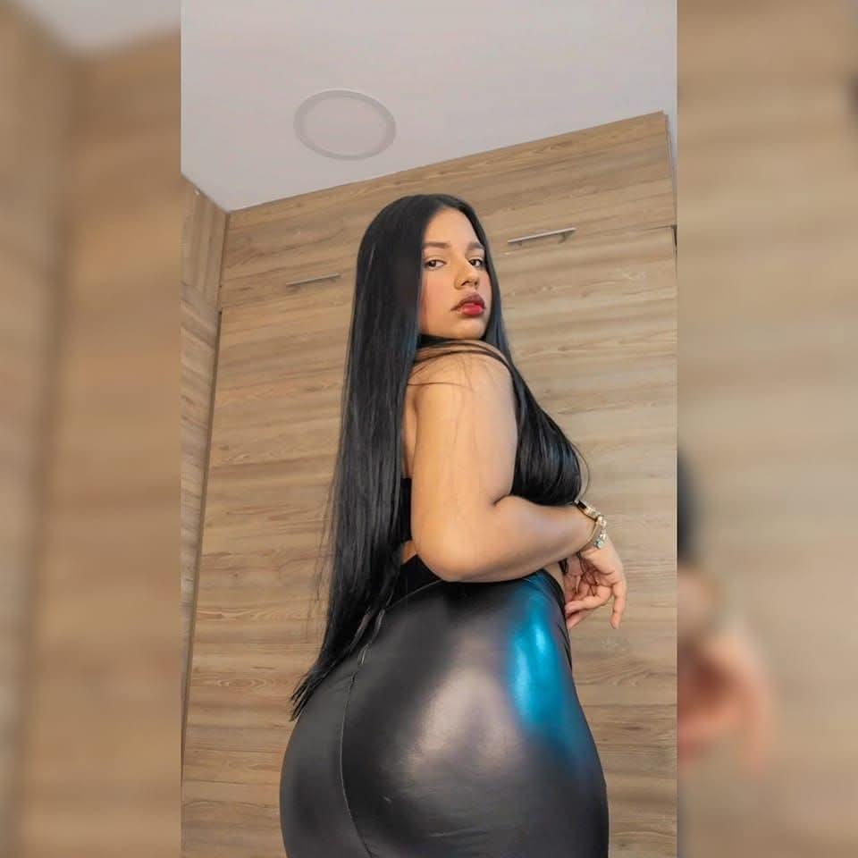 613965418: Chica busca chico en Córdoba