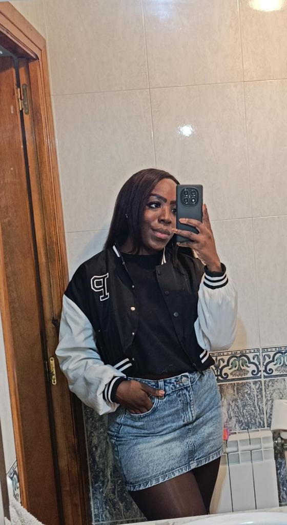 632848920: Chica busca chico en Asturias