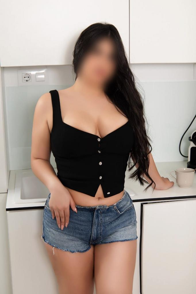 614201810: Chica busca chico en Asturias