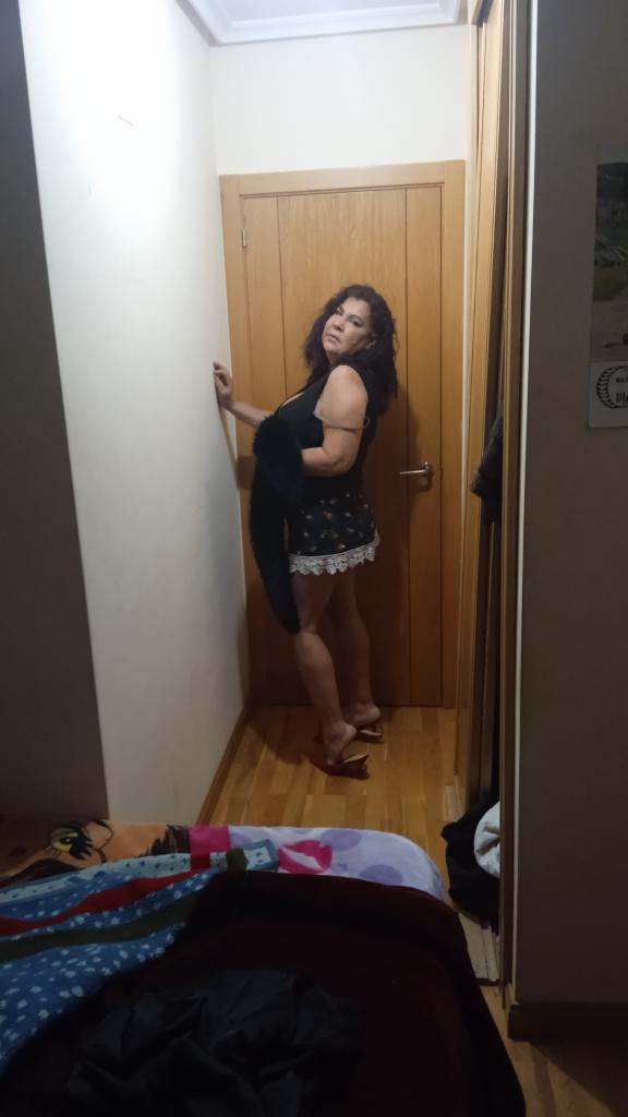 Chica busca chico en Cuenca: 