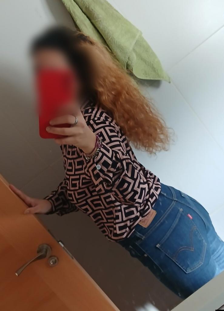 641685215: Chica busca chico en Almería