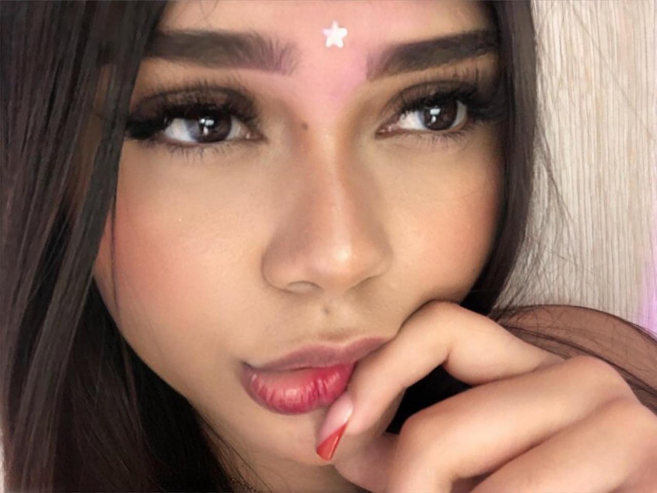 667380850: Chica busca chico en Alicante