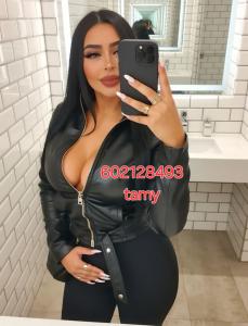 602128493: Chica busca chico en Navarra