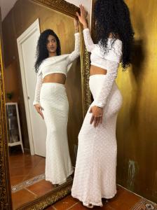 665083906: Chica busca chico en Málaga