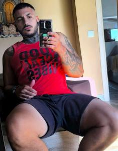 645567687: Chico busca chica en Cádiz