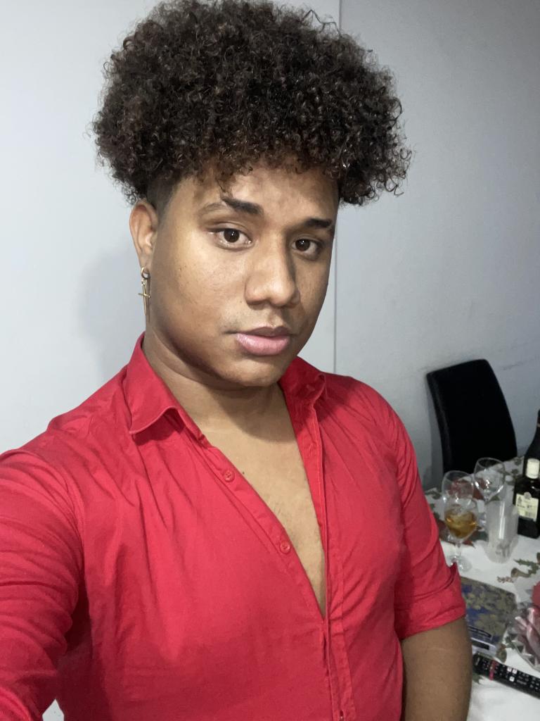 Chico busca chica en Barcelona: 