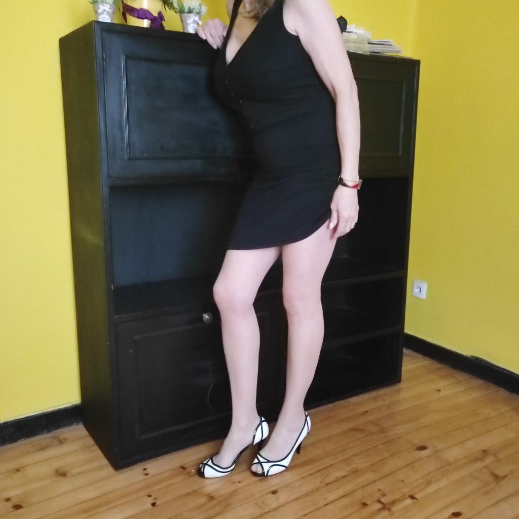 600894928: Chica busca chico en León