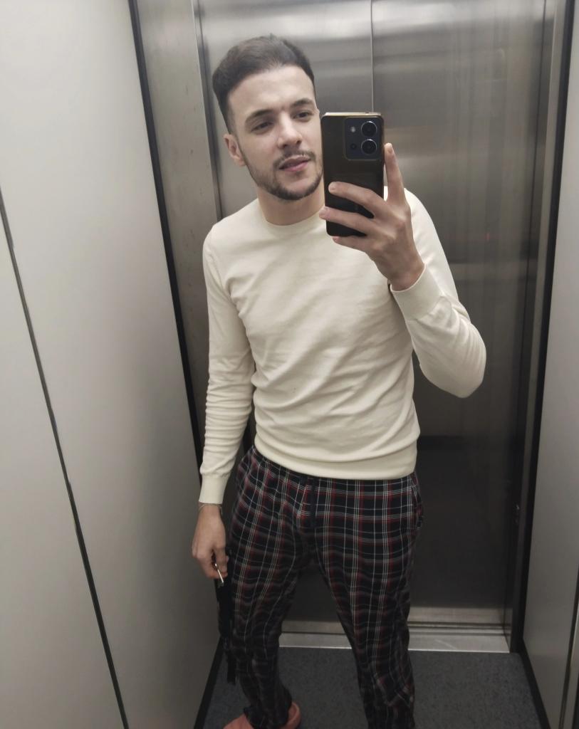 613778704: Chico busca chica en Córdoba