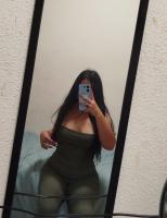 631086796: Chica busca chico en Barcelona