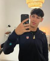 674344545: Chico busca chica en Málaga