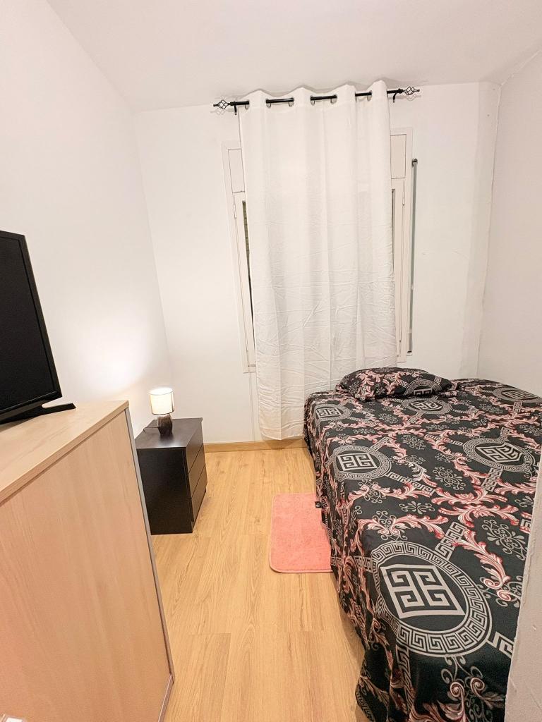 607527971:  en Barcelona