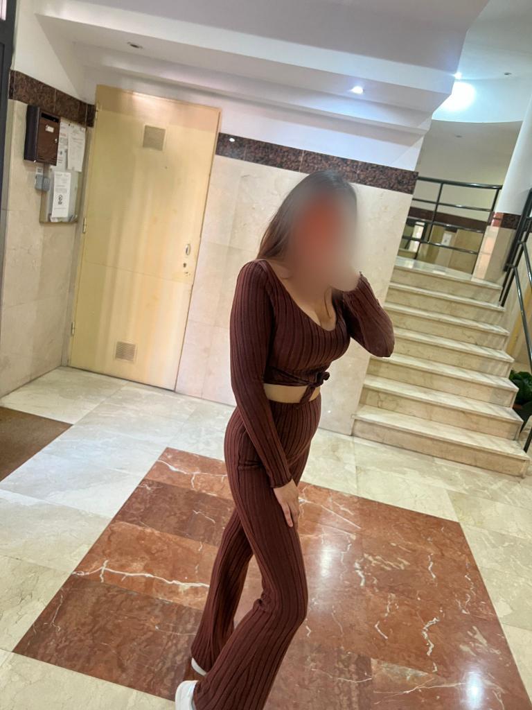 Chica busca chico en Madrid: Chica busca chico