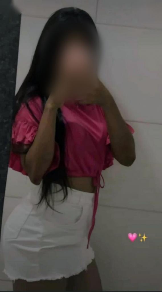 631358442: Chica busca chico en Salamanca