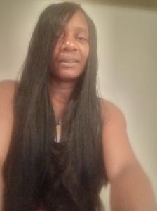 685017389: Chica busca chico en Orense