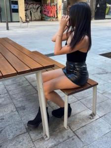 627504803: Chica busca chico en Barcelona