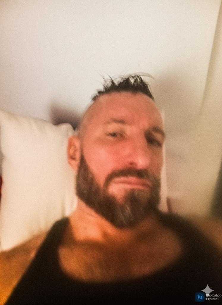 Chico busca chica en Asturias: 