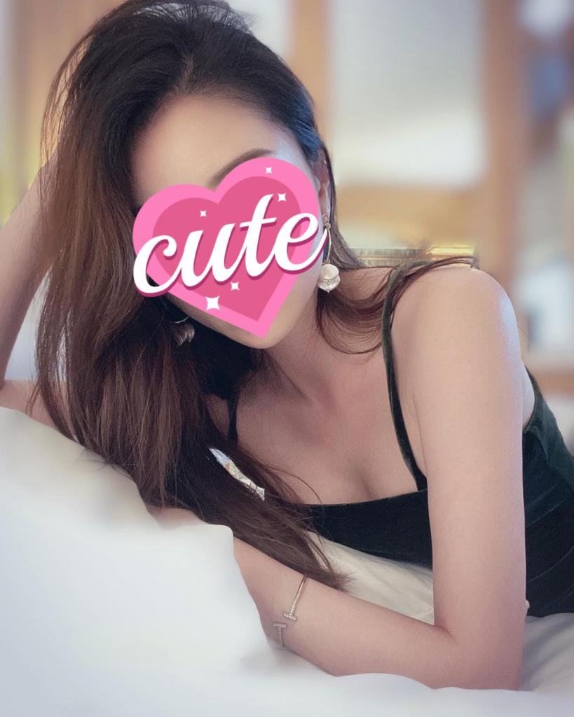 614776939: Chica busca chico en Barcelona