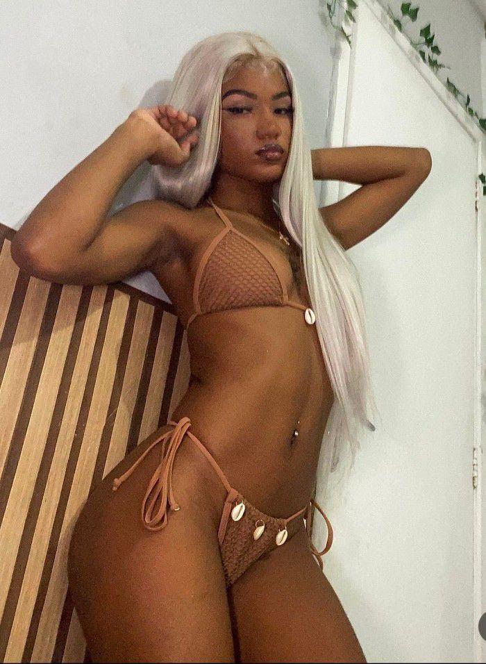 614886120: Travesti en Ávila