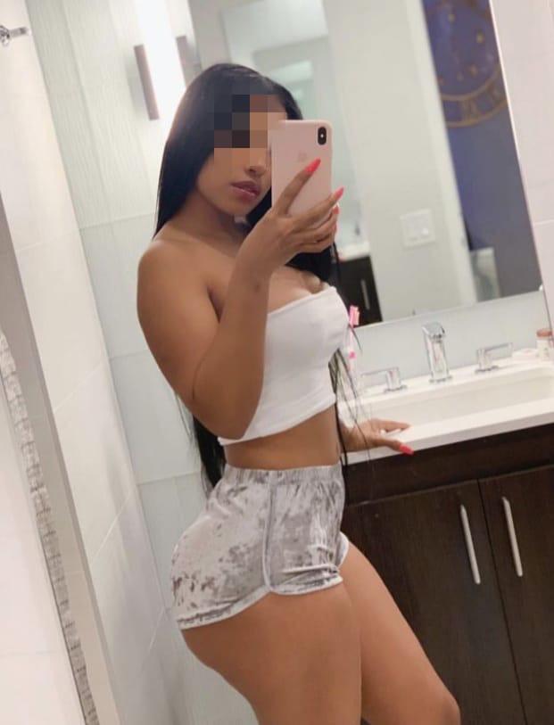 672898951: Chica busca chico en Lugo