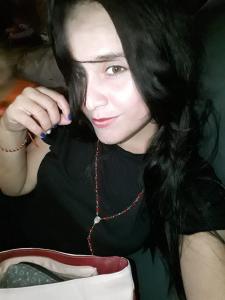 613933838: Chica busca chico en Cantabria