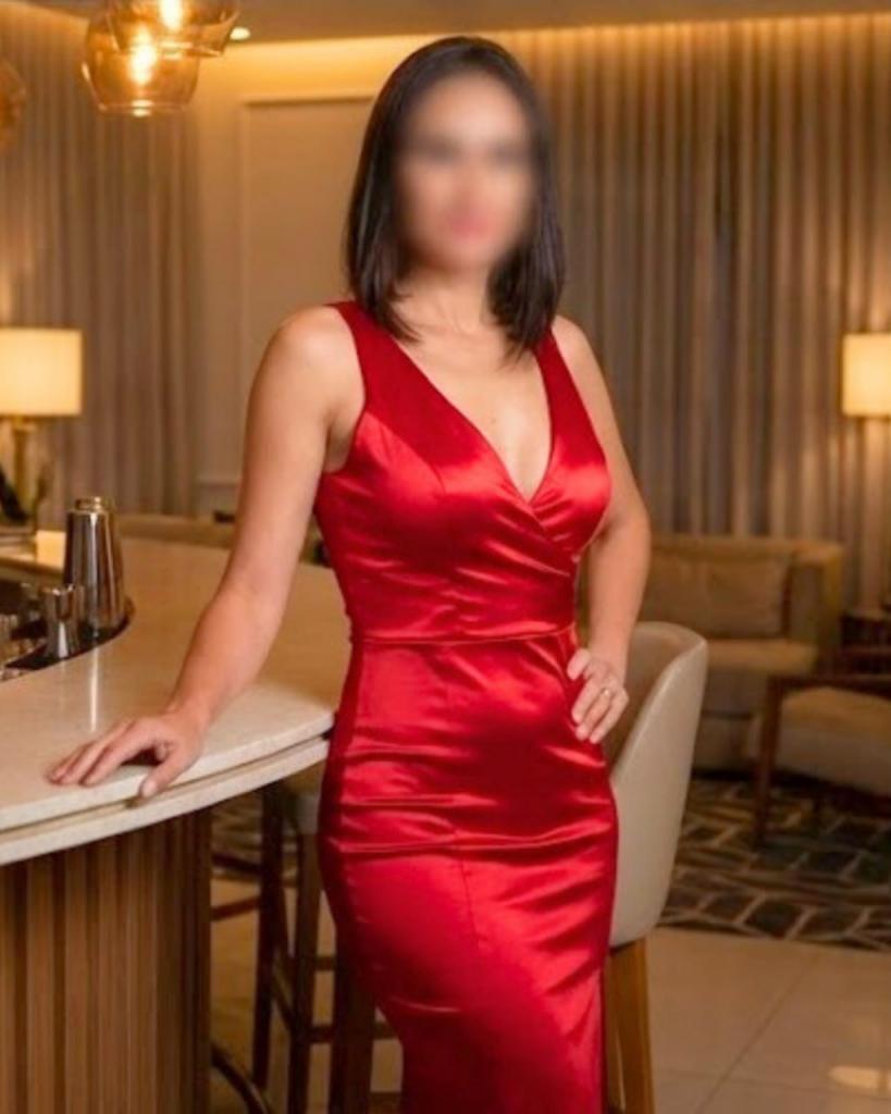 631184134: Chica busca chico en Mallorca