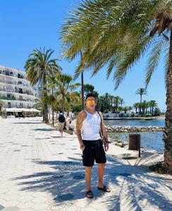 674713300: Chico busca chica en Las Palmas