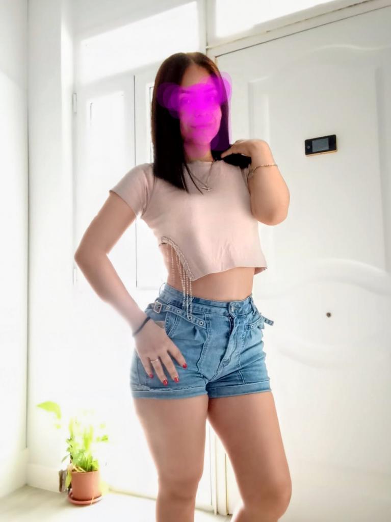 610073352: Chica busca chico en Madrid