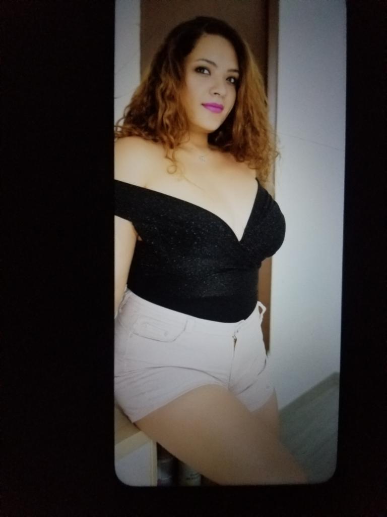 642799541: Chica busca chico en Guipúzcoa