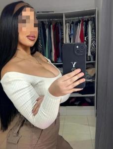 634049440: Chica busca chico en Burgos