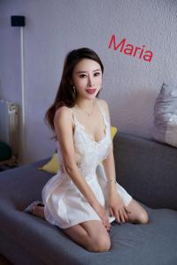 653419473: Chica busca chico en Barcelona