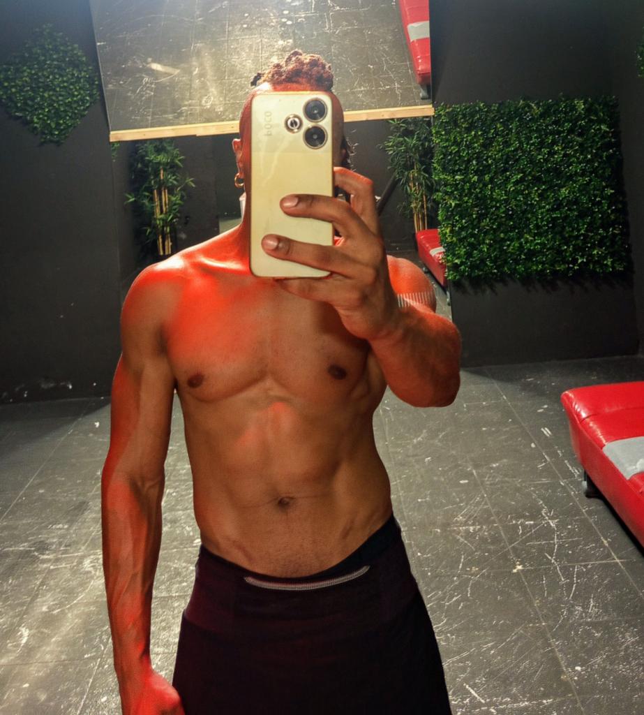 679880564: Chico busca chica en Las Palmas