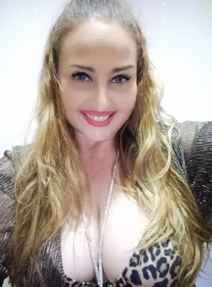 647684852: Chica busca chico en Tenerife