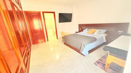 642253503:  en Sevilla