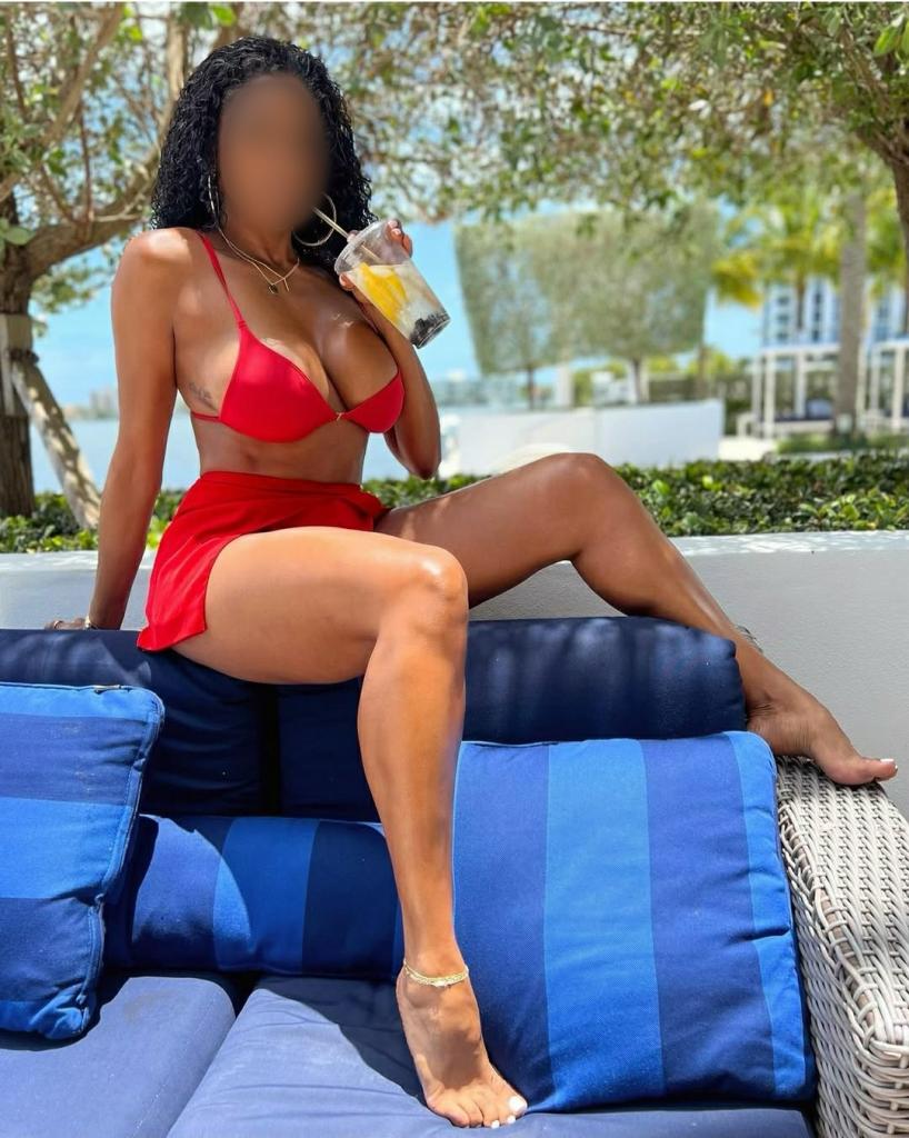 613202999: Chica busca chico en Badajoz