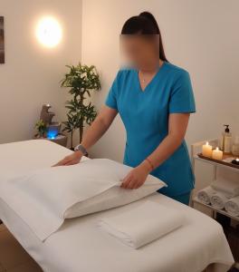 622906952: Chica busca chico en Granada