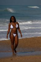 604128180: Chica busca chico en Sevilla