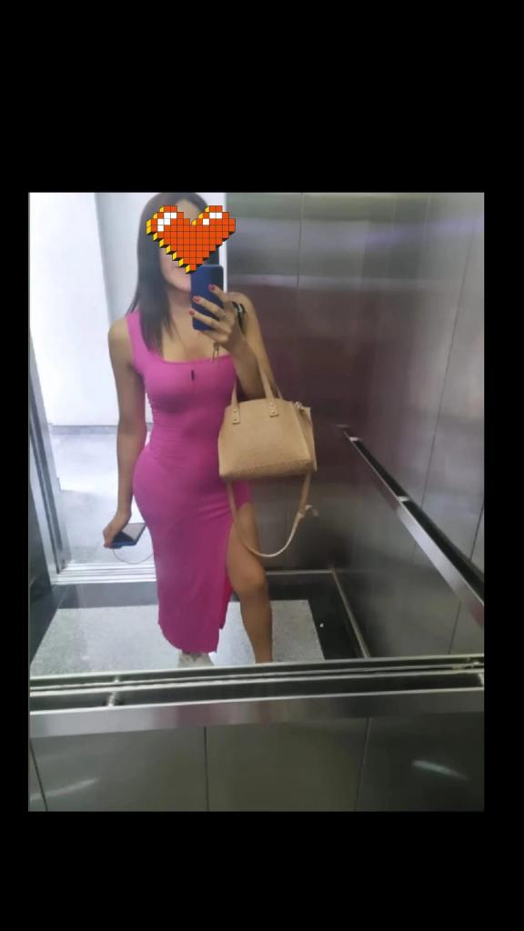 693252492: Travesti en Barcelona