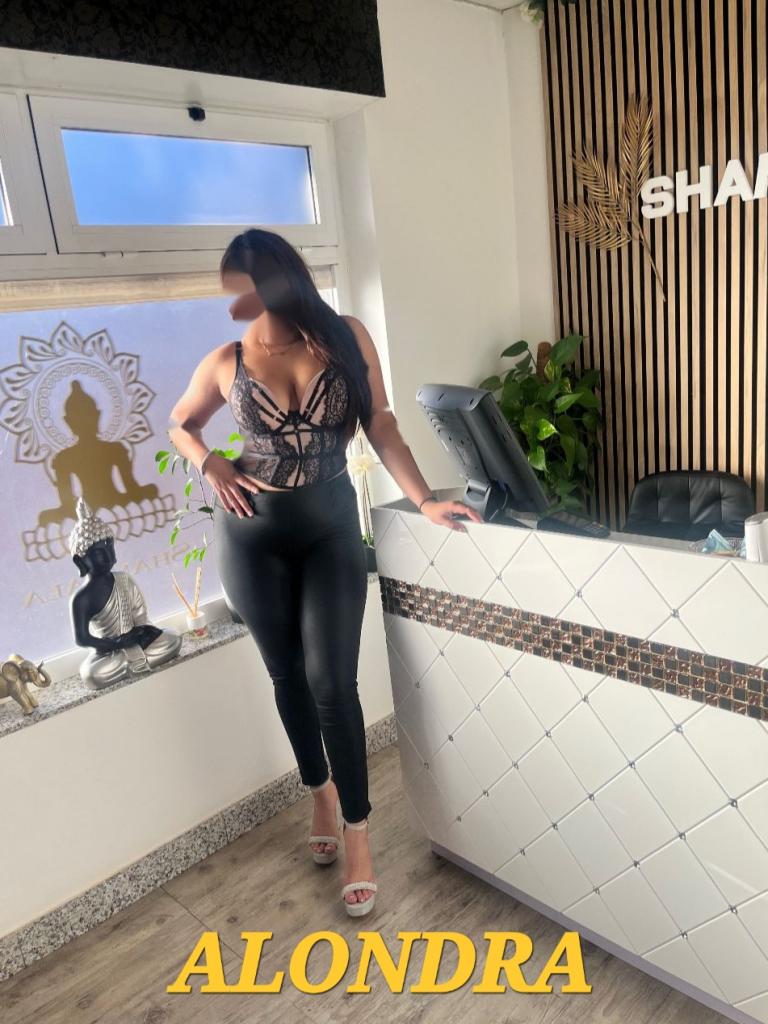 643371651: Chica busca chico en Lérida