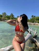 647637764: Chica busca chico en Málaga