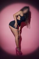 691390136: Chica busca chico en Madrid