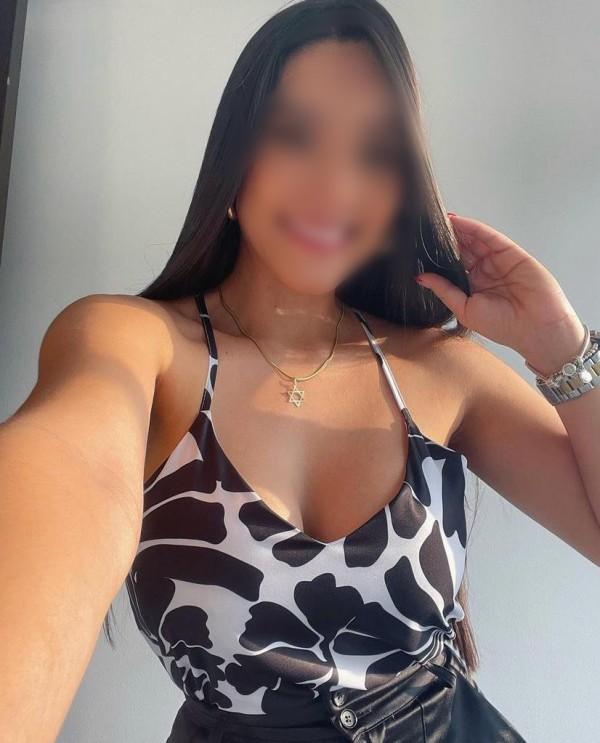 642386036: Chica busca chico en Zaragoza