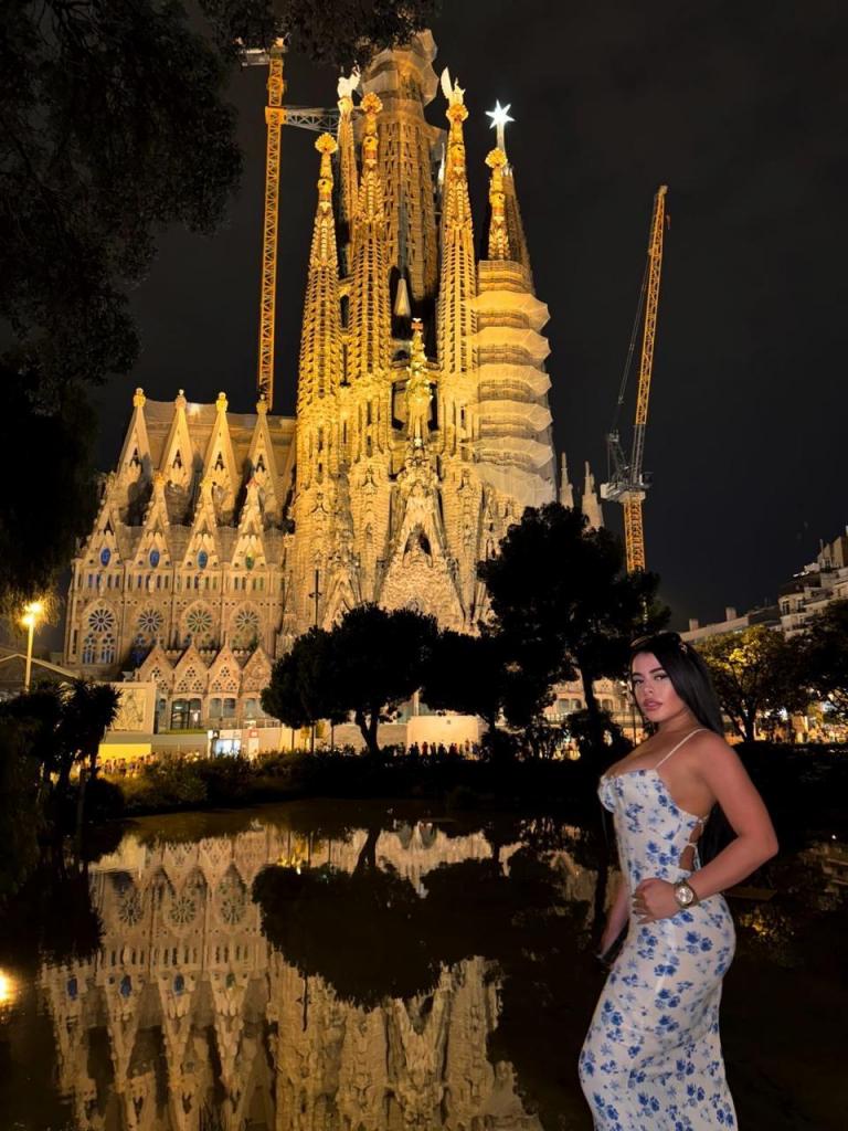 691802999: Chica busca chico en Orense