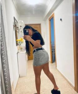 631973387: Chica busca chico en Soria