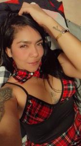 637243492: Chica busca chico en Barcelona